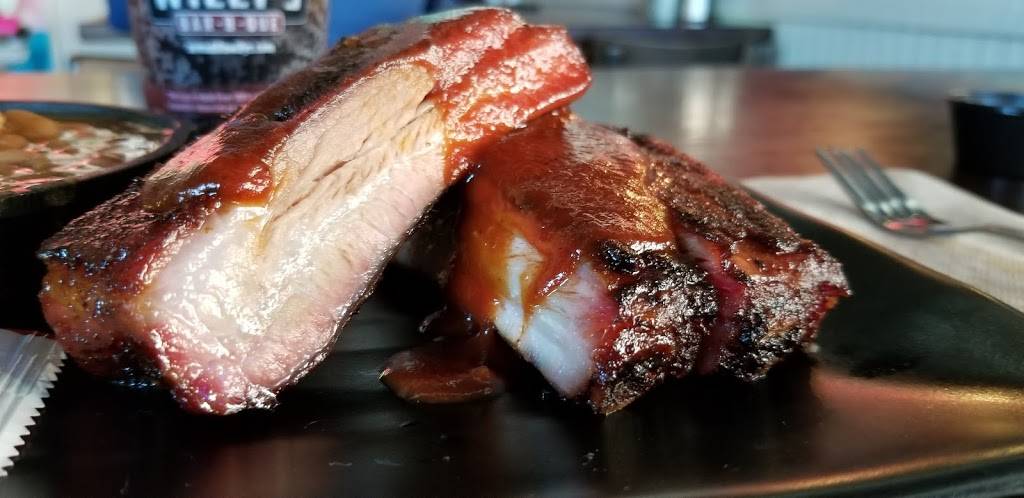 Armadillo Willys BBQ | restaurant | 4480 Tassajara Rd, Dublin, CA 94568, USA | 9258330400 OR +1 925-833-0400