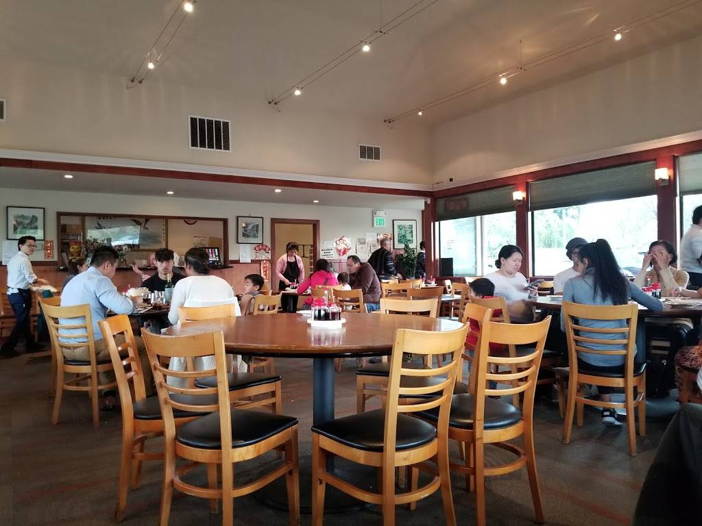 Hang Ah Dim Sum | restaurant | 2130 Armory Dr, Santa Rosa, CA 95401, USA | 7075767873 OR +1 707-576-7873