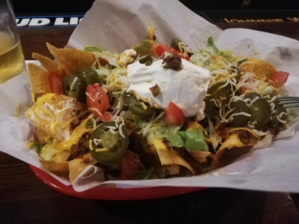 Hurricane Maggies Bar and Grill | restaurant | 7710 N Kings Hwy, Myrtle Beach, SC 29572, USA | 8434975000 OR +1 843-497-5000