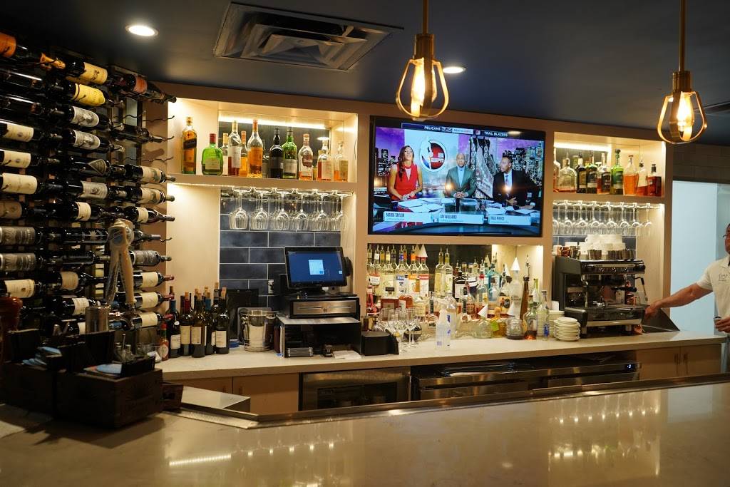 YOT Bar & Kitchen | restaurant | 2015 SW 20th St, Fort Lauderdale, FL 33315, USA | 9549539000 OR +1 954-953-9000