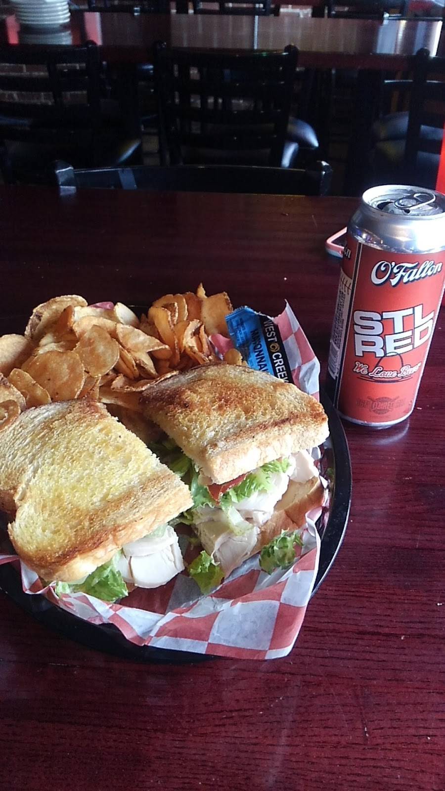 Big Daddys on The Landing | restaurant | 118 Morgan St, St. Louis, MO 63102, USA | 3146216700 OR +1 314-621-6700