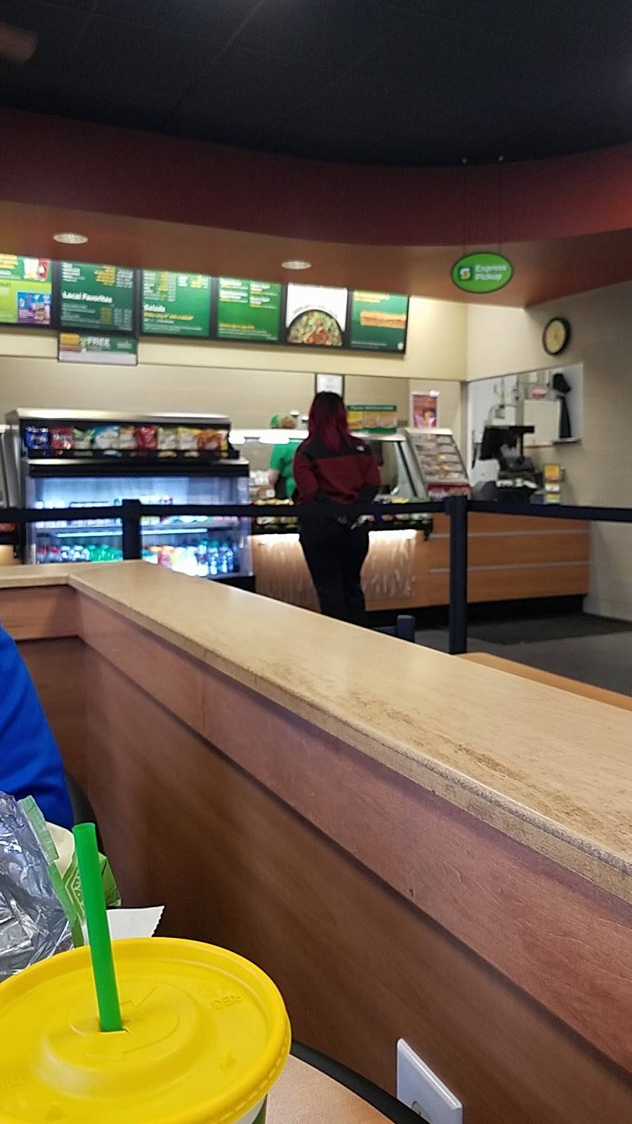 Subway | restaurant | 308 S Michigan Ave, Saginaw, MI 48602, USA | 9897970099 OR +1 989-797-0099