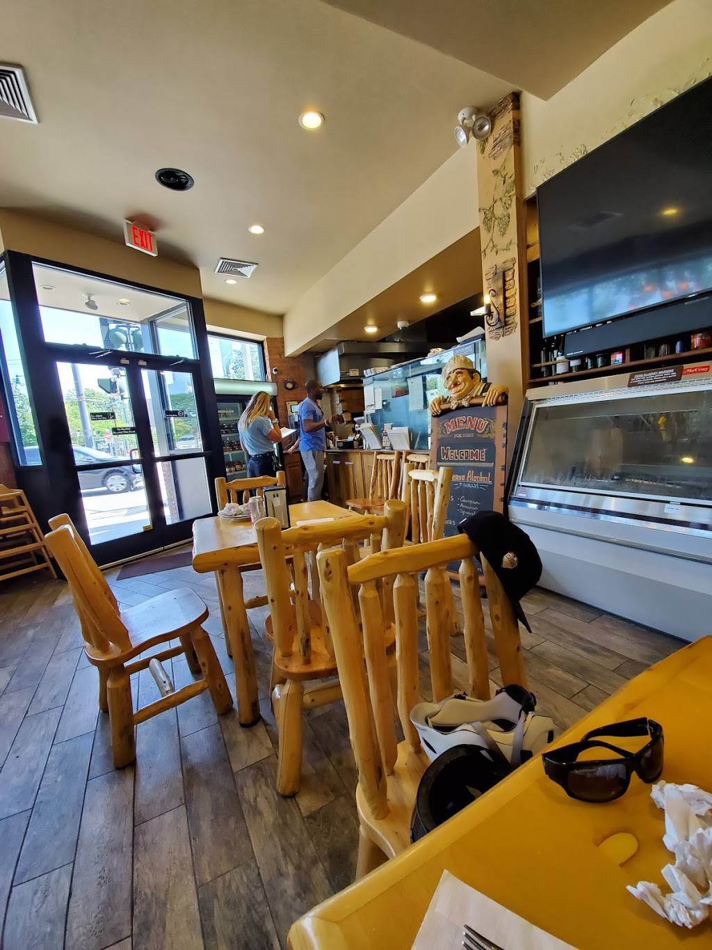 Jana Grill & Bakery | restaurant | 2 Watertown St, Watertown, MA 02472, USA | 6174205555 OR +1 617-420-5555