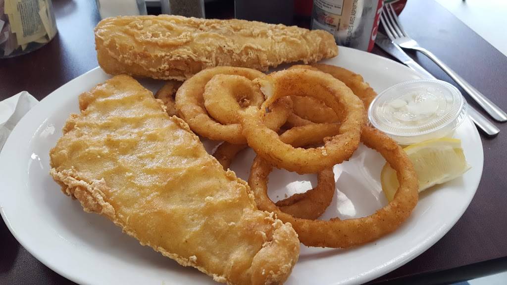 Chums Cafe | restaurant | 5878 Line 34, Mitchell, ON N0K 1N0, Canada | 5193013415 OR +1 519-301-3415