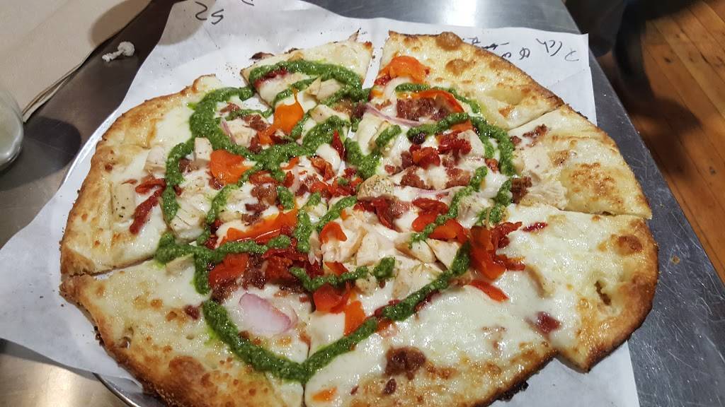 Smack Pie Pizza | restaurant | 121 S School St, Lodi, CA 95240, USA | 2092248061 OR +1 209-224-8061