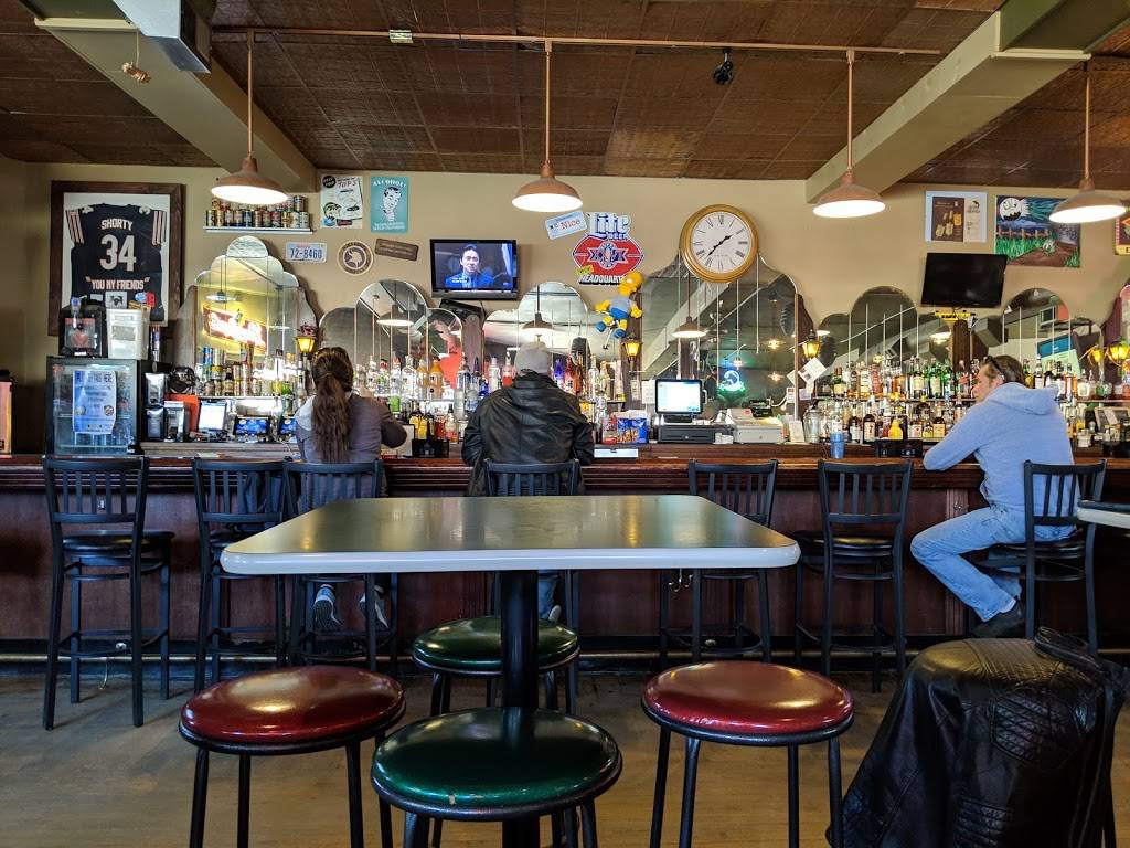 Keenans Bar (Keenans 620 Club) | restaurant | 620 7th St W, St Paul, MN 55102, USA | 6512273840 OR +1 651-227-3840