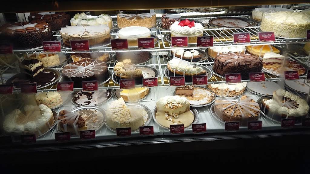 The Cheesecake Factory | restaurant | 27500 Novi Rd, Novi, MI 48377, USA | 2483057500 OR +1 248-305-7500