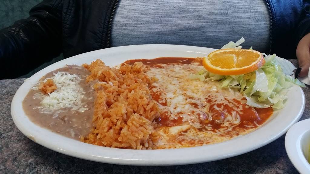 Mariscolandia | restaurant | 115 N McKinley St Ste 101, Corona, CA 92879, USA | 9515208762 OR +1 951-520-8762