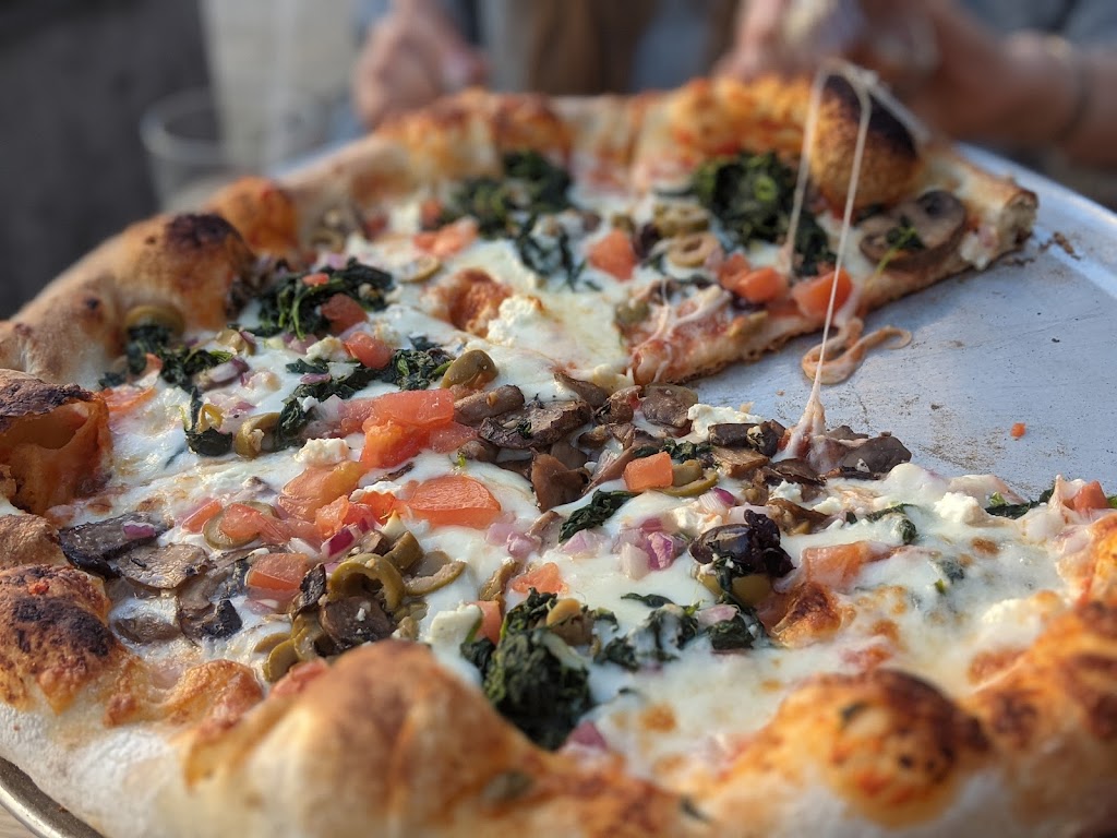 Maxs Coal Oven Pizzeria | restaurant | 300 Marietta St NW, Atlanta, GA 30313, USA | 4049742941 OR +1 404-974-2941