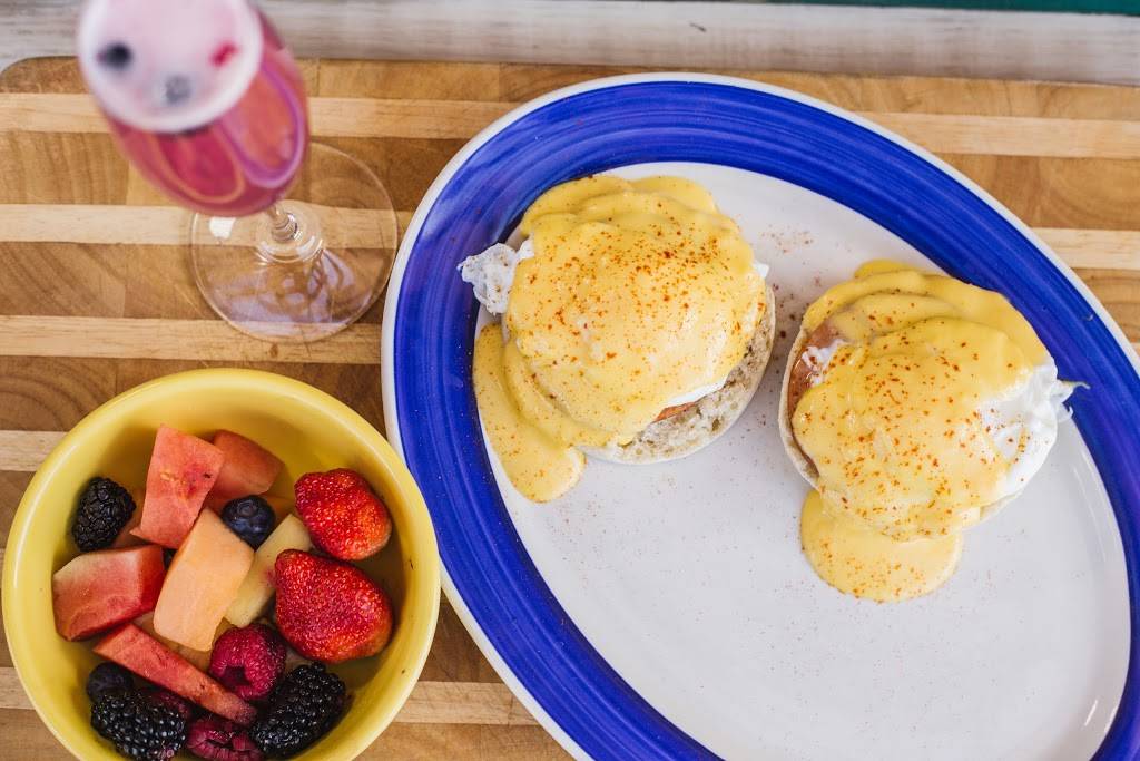 Whats Crackin Cafe | restaurant | 6663 E McDowell Rd, Mesa, AZ 85215, USA | 4802646832 OR +1 480-264-6832