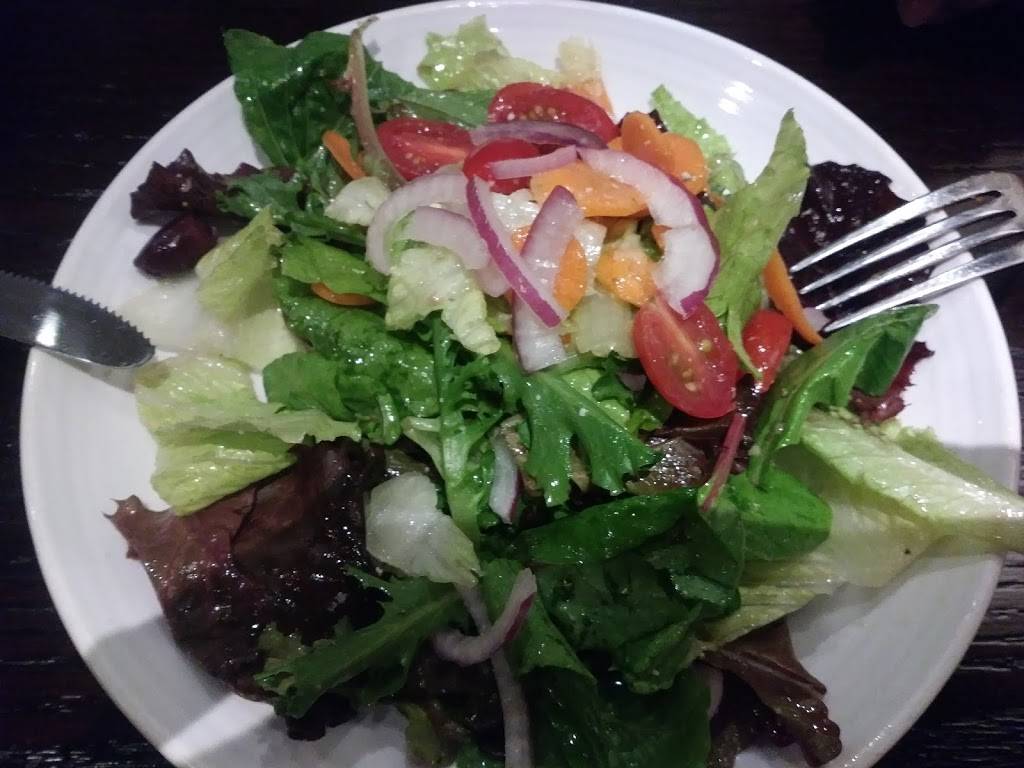 Carrabbas Italian Grill | restaurant | 1205 Townsgate Ct, Plant City, FL 33563, USA | 8137520760 OR +1 813-752-0760