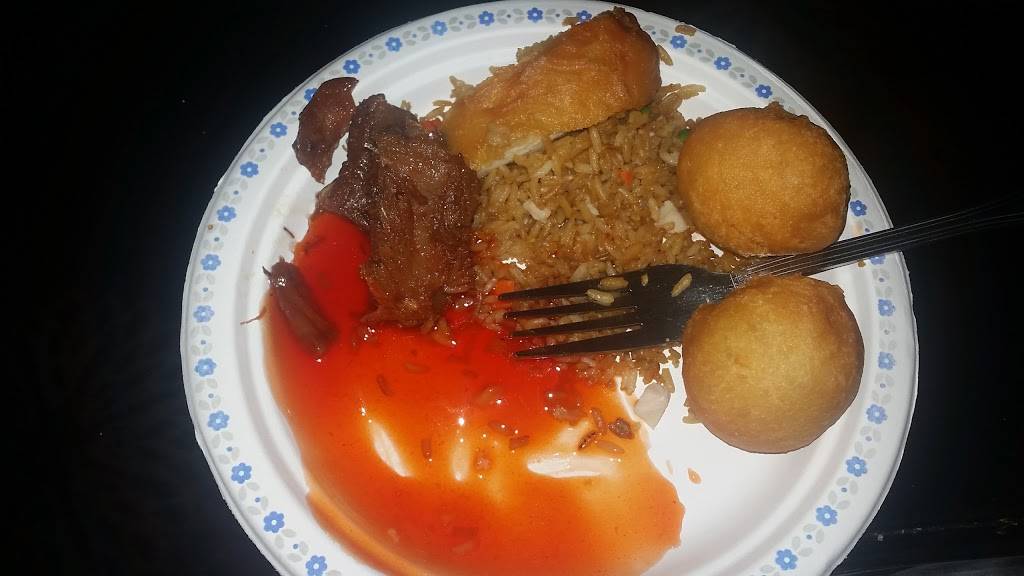 Golden Star Chinese Food | restaurant | 164 Sandalwood Pkwy E, Brampton, ON L6Z 3S4, Canada | 9059701886 OR +1 905-970-1886