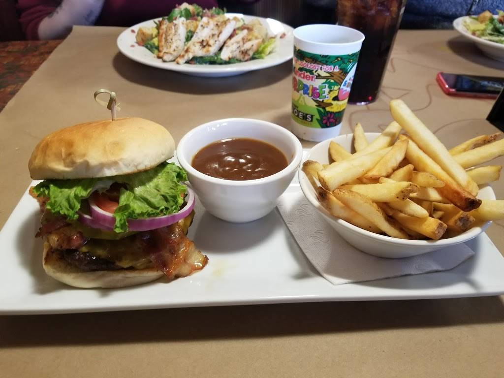 Crabby Joes Bar • Grill | restaurant | 440 Hespeler Rd, Cambridge, ON N1R 6J7, Canada | 5196228334 OR +1 519-622-8334