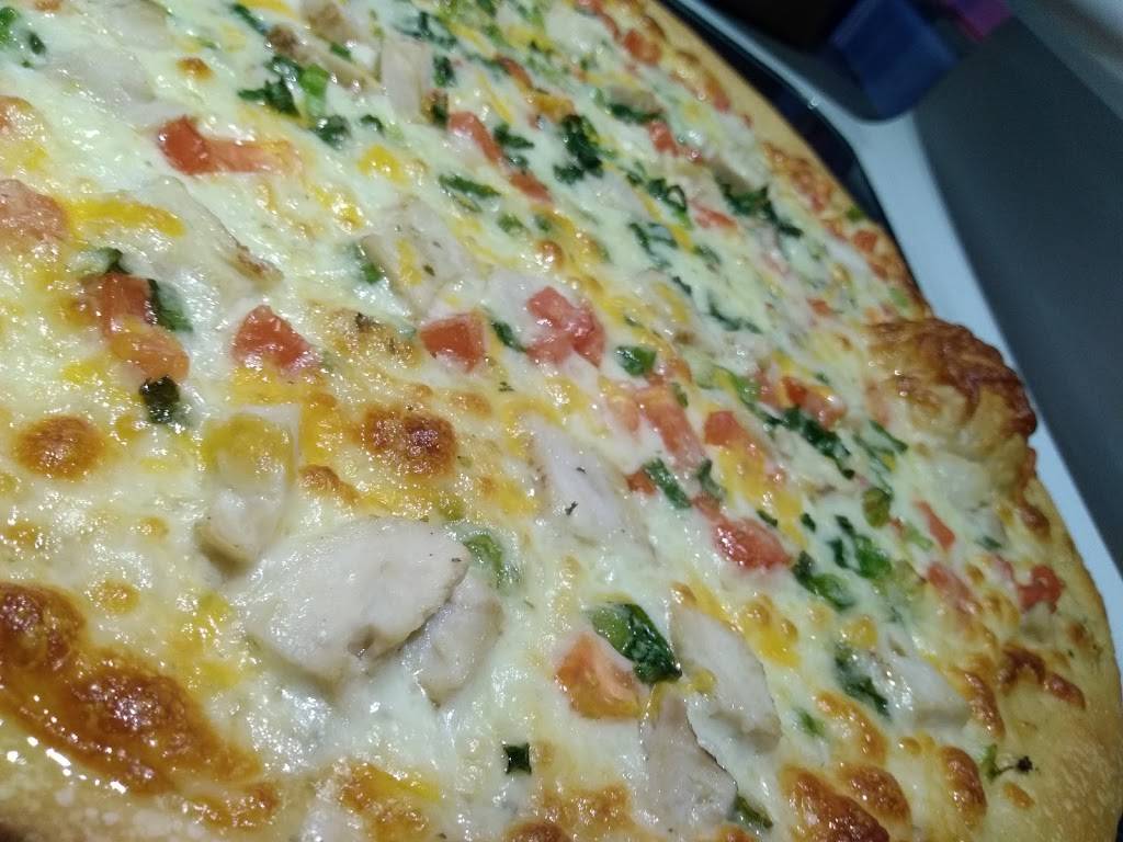 Papa Murphys Take N Bake Pizza | meal takeaway | 2922 W 66th St, Richfield, MN 55423, USA | 6124658704 OR +1 612-465-8704