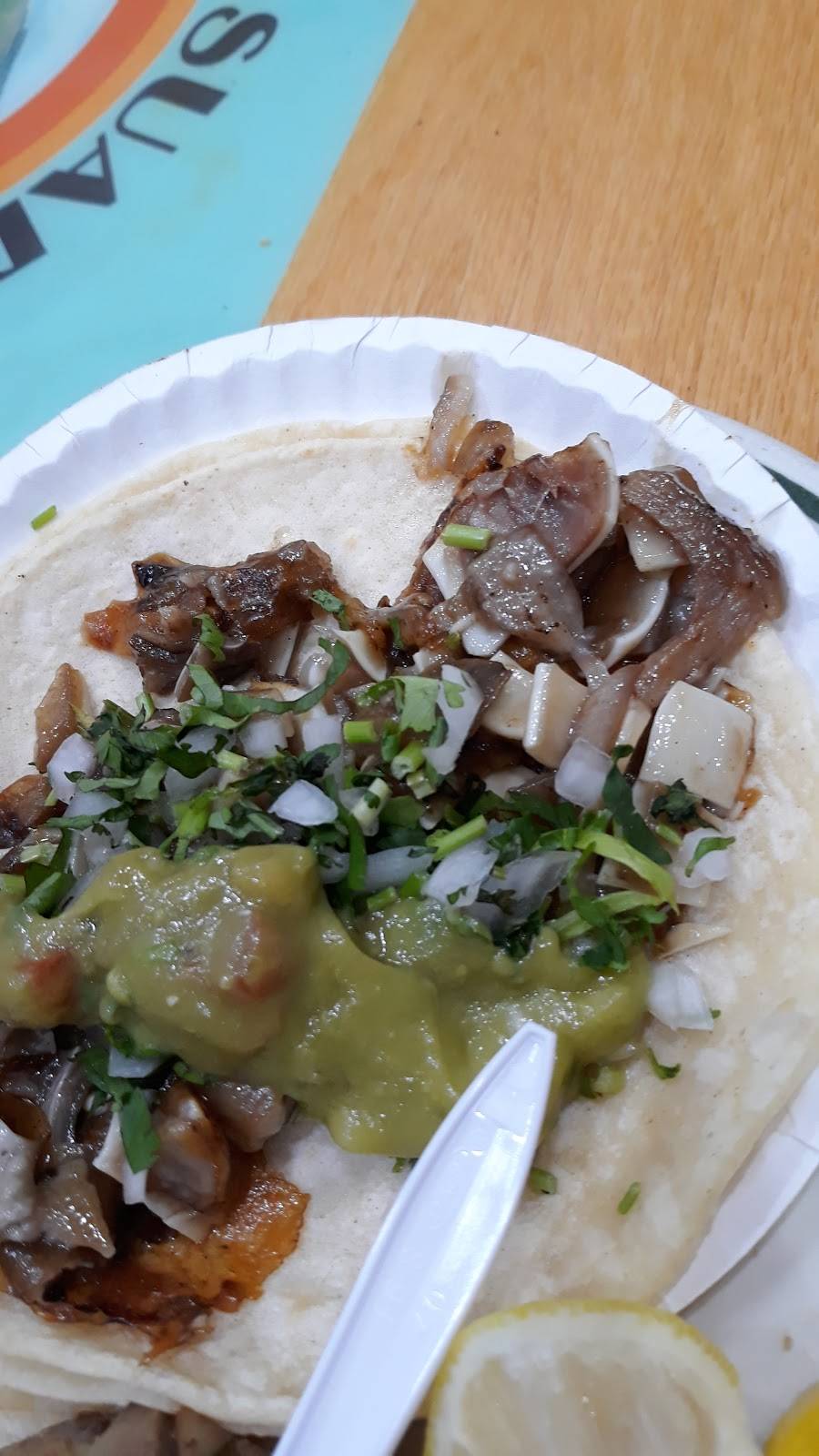 Tacos Al Suadero | restaurant | 39-04 103rd St, Queens, NY 11368, USA | 7184572000 OR +1 718-457-2000