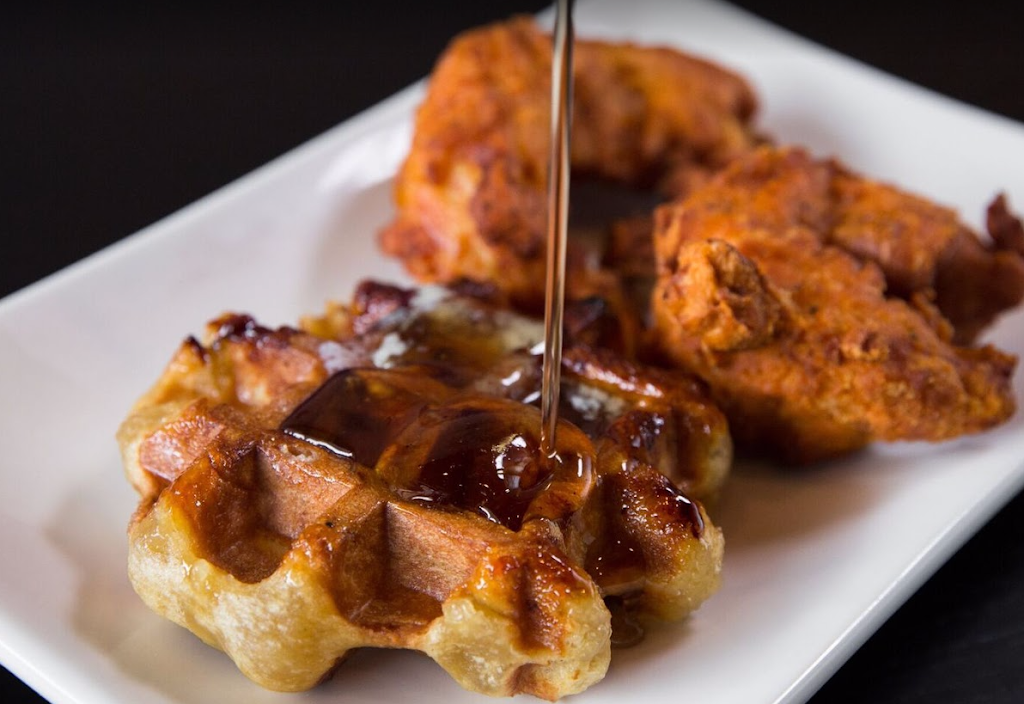 Atomic Wings Brooklyn | restaurant | 188 Parkside Ave Unit 4, Brooklyn, NY 11226, USA | 3479555550 OR +1 347-955-5550