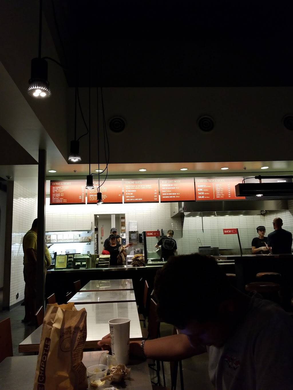 Chipotle Mexican Grill | restaurant | 2773 N Main St, Santa Ana, CA 92705, USA | 7146560005 OR +1 714-656-0005