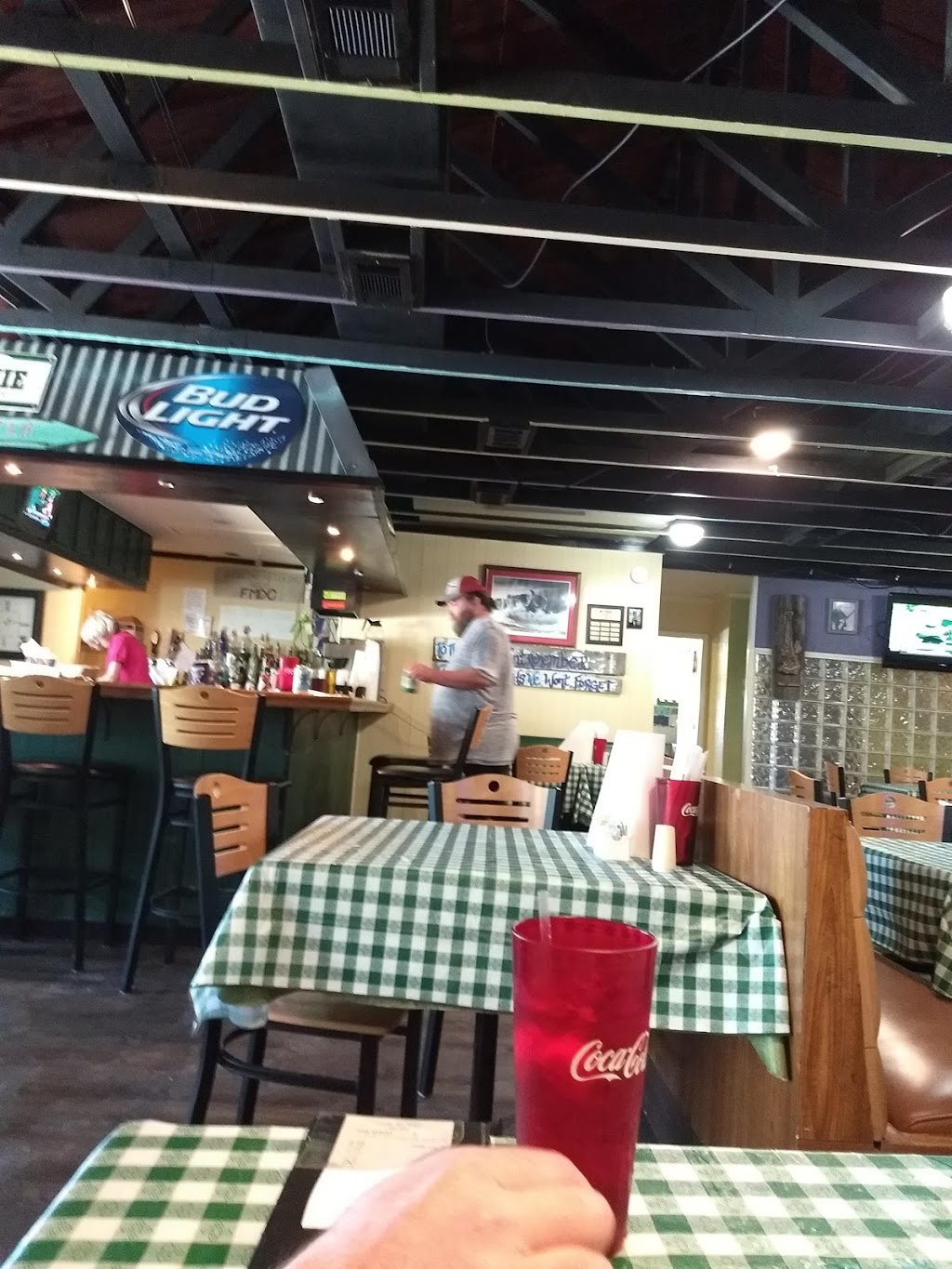 Pines Pizzeria | restaurant | 8818 Highway 180 W, Gulf Shores, AL 36542, USA | 2512840221 OR +1 251-284-0221