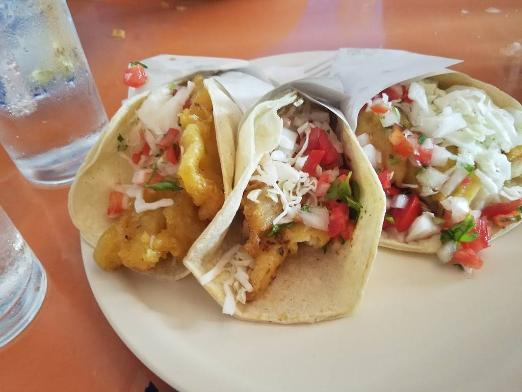 Restaurant Mariscos El Torito | restaurant | Blvd. Benito Juárez 318, Centro Playas, 22710 Rosarito, B.C., Mexico | 016616122662 OR +52 661 612 2662