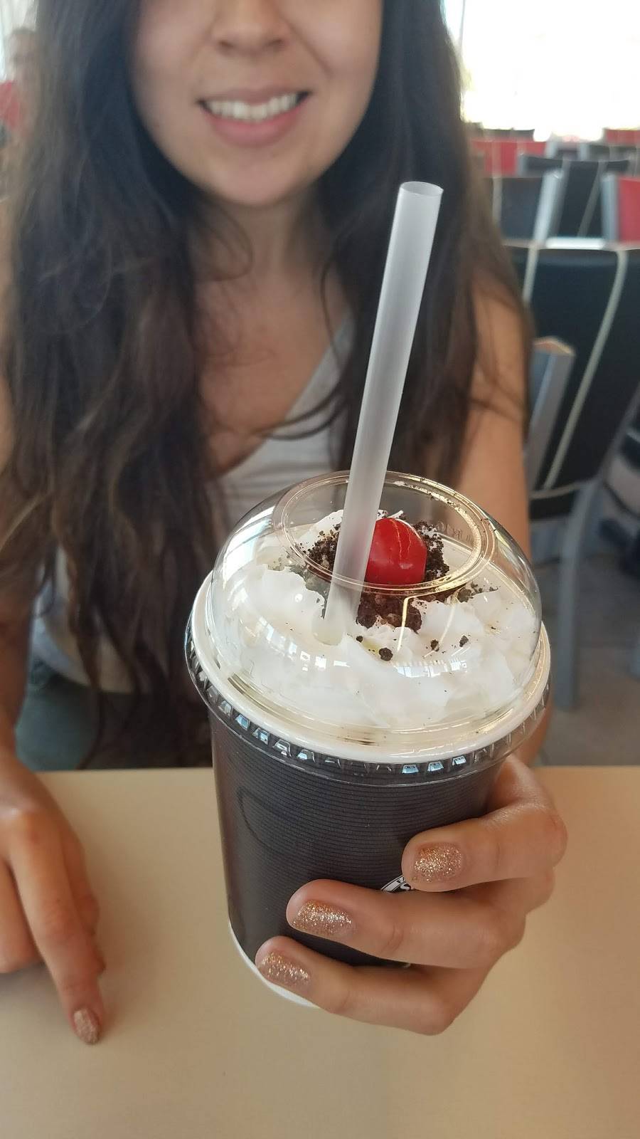 Steak n Shake | restaurant | 58707 Twentynine Palms Highway, Yucca Valley, CA 92284, USA | 7608201345 OR +1 760-820-1345