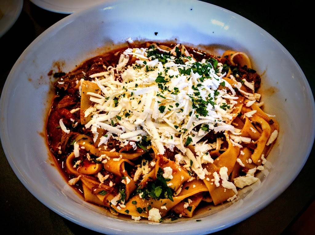 Wheat + Water Italian Kitchen | restaurant | 7303 52nd Pl E, Bradenton, FL 34203, USA | 9412163562 OR +1 941-216-3562