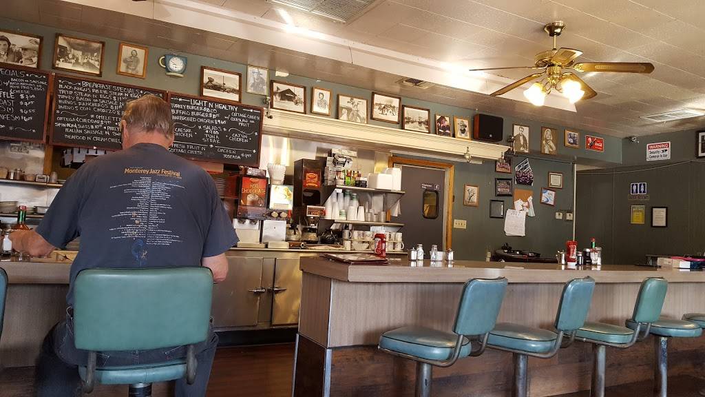 The Original Saugus Cafe | restaurant | 25861 Railroad Ave, Santa Clarita, CA 91355, USA | 6612597886 OR +1 661-259-7886