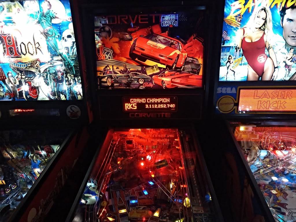 Recbar 812 | restaurant | 336 Pearl St, New Albany, IN 47150, USA | 8126705234 OR +1 812-670-5234