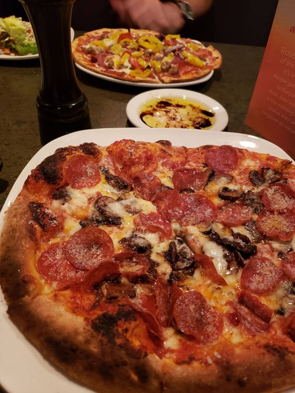 91 Wood Fired Oven | restaurant | 5570 Fulton Dr NW, Canton, OH 44718, USA | 3304979111 OR +1 330-497-9111