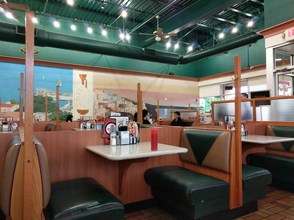 Leos Coney Island | restaurant | 47830 Grand River Ave, Novi, MI 48374, USA | 2483748485 OR +1 248-374-8485