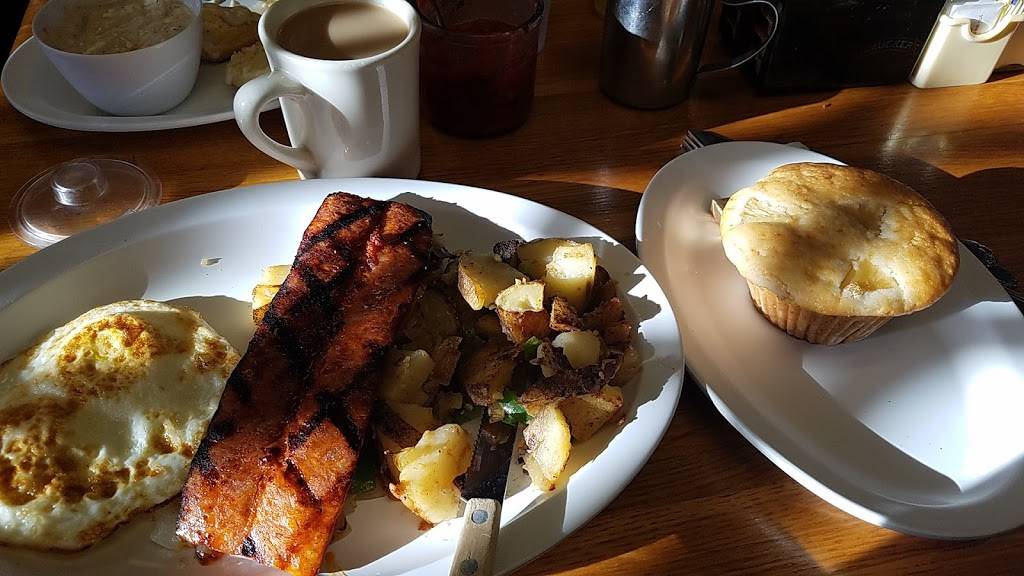 Village Cafe | restaurant | 112 Branch St, Arroyo Grande, CA 93420, USA | 8054731655 OR +1 805-473-1655