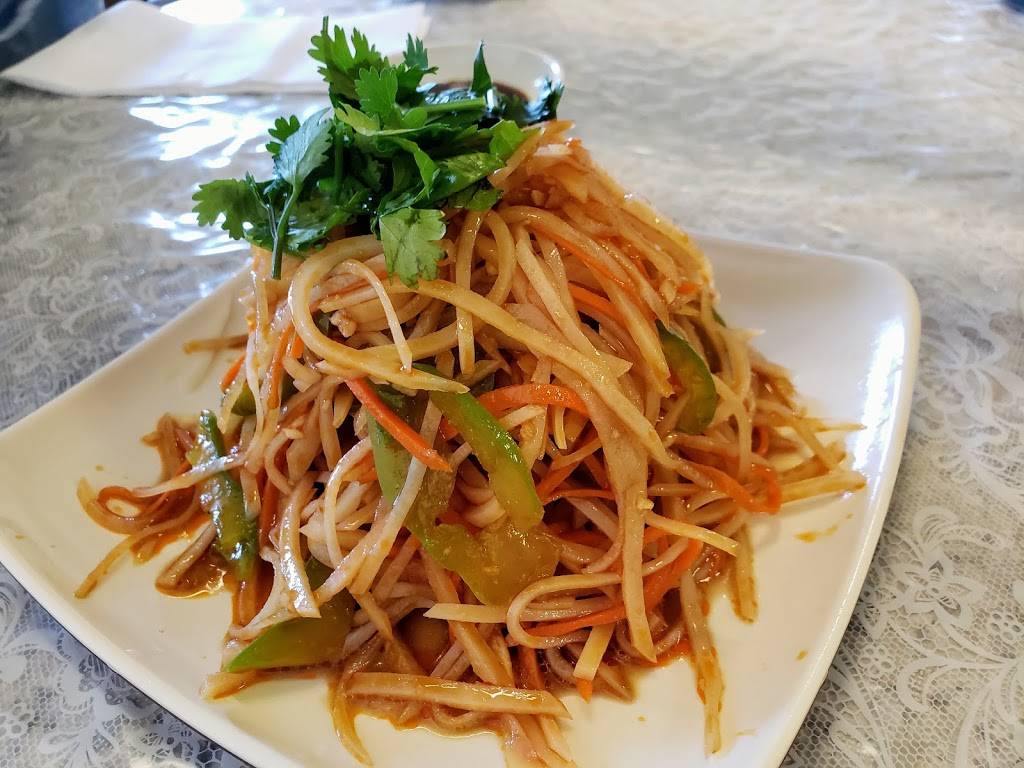 Mom Dumplings | restaurant | 1726 N Milpitas Blvd, Milpitas, CA 95035, USA | 4088160388 OR +1 408-816-0388