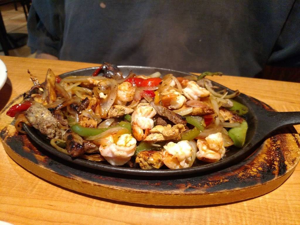 Mama Marias Grill | restaurant | 4204 Phelan Rd, Phelan, CA 92371, USA | 7608684886 OR +1 760-868-4886