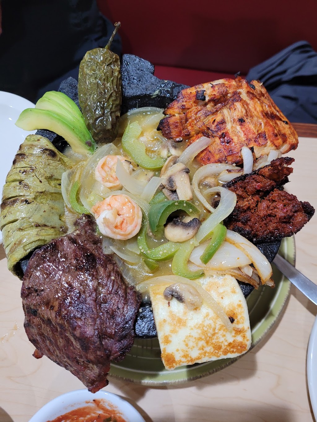 Casa Tequila Family Mexican Restaurant | restaurant | 225 Division St, Grandview, WA 98930, USA | 5092036600 OR +1 509-203-6600