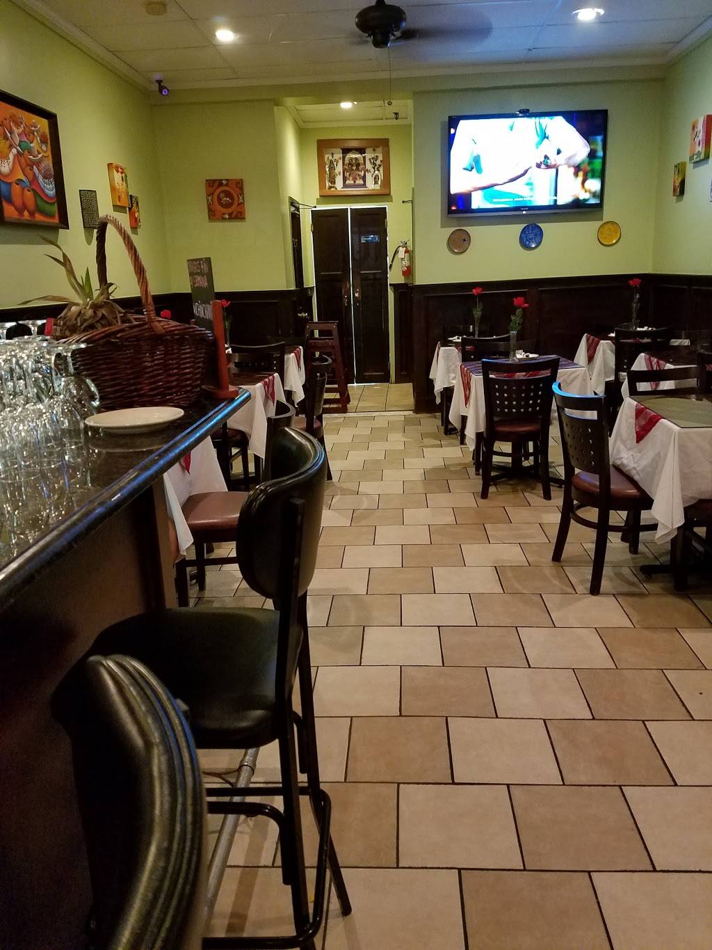 Lineas de Naska Peruvian Cuisine | restaurant | 148 North Ave, New Rochelle, NY 10801, USA | 9146367900 OR +1 914-636-7900