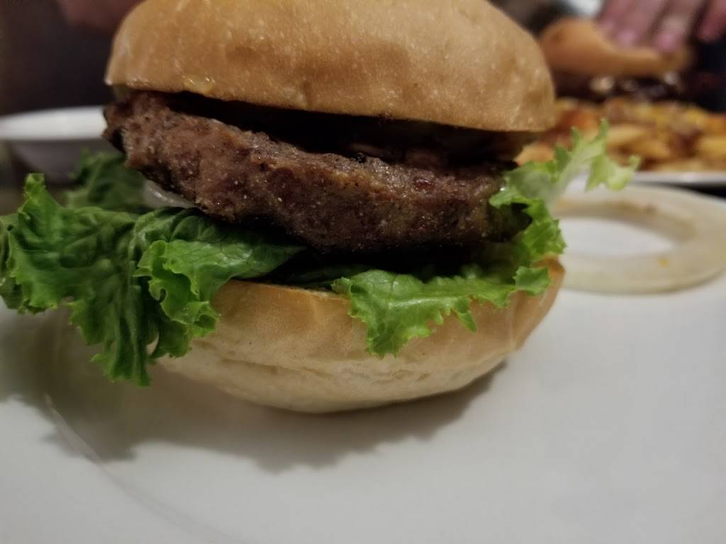 Berry Patch Restaurant | restaurant | 900 A Newville Rd, Orland, CA 95963, USA | 5308658484 OR +1 530-865-8484