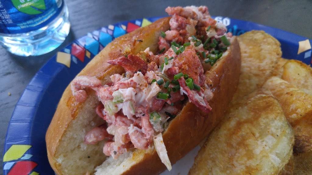 Harbour Galley | restaurant | Disneyland Park, Anaheim, CA 92802, USA | 7147813463 OR +1 714-781-3463