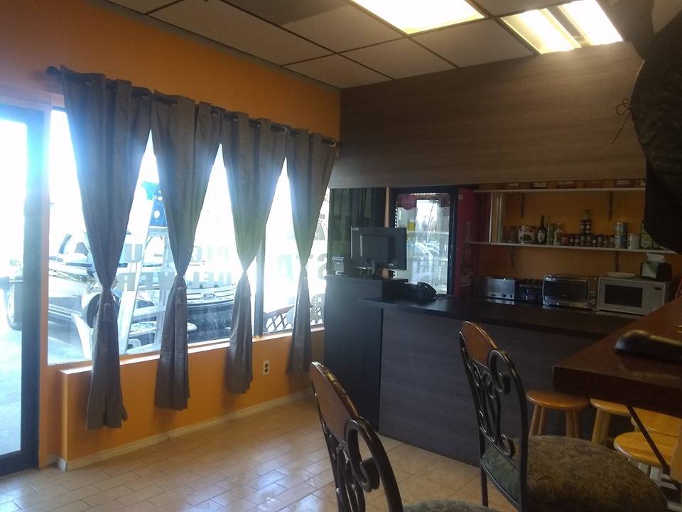 Bambinos Pizzeria | meal delivery | 1701 Doyle Rd, Deltona, FL 32725, USA | 3862599502 OR +1 386-259-9502