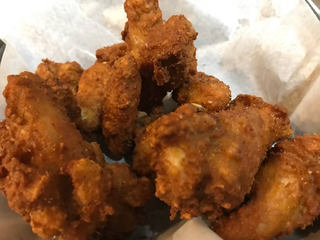 Mimmos Italian Restaurant | restaurant | 120 S Division St, Norris City, IL 62869, USA | 6183783004 OR +1 618-378-3004