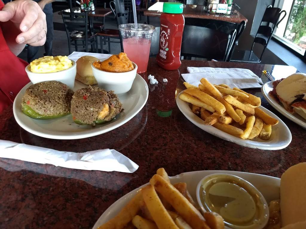 Sammys Food Services & Deli | restaurant | 3000 Elysian Fields Ave, New Orleans, LA 70122, USA | 5049470675 OR +1 504-947-0675