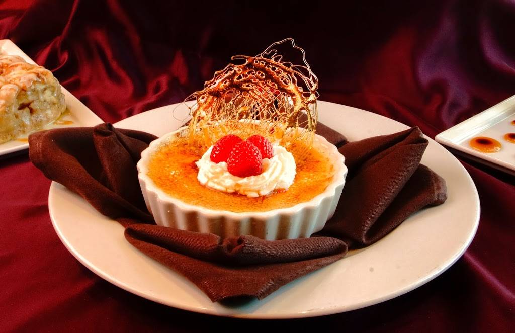 Mignons Steaks & Seafood | restaurant | 158 Howard Ave, Biloxi, MS 39530, USA | 2284328888 OR +1 228-432-8888