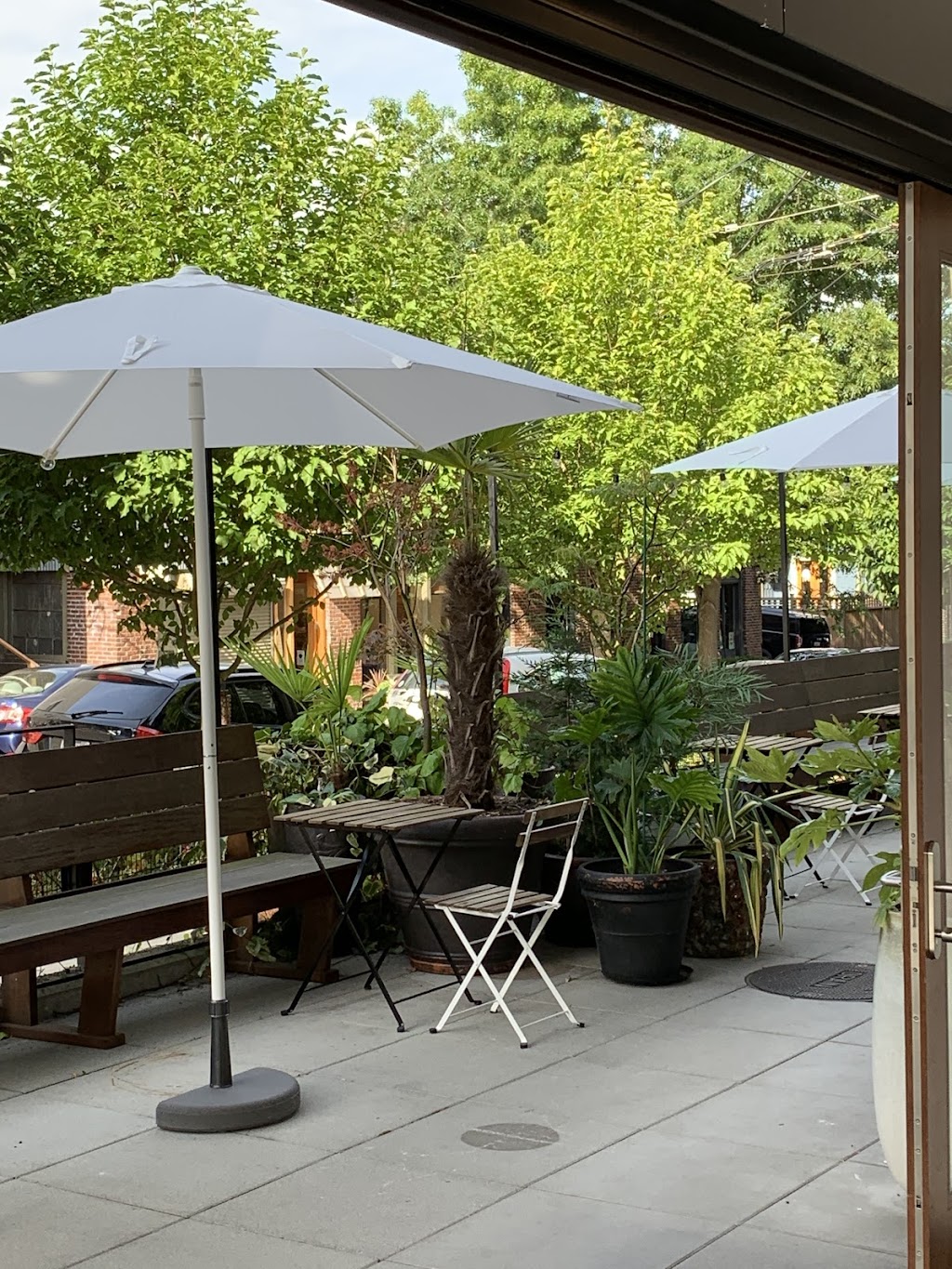 Bounty Kitchen Capitol Hill | restaurant | 550 19th Ave E, Seattle, WA 98112, USA | 2067172154 OR +1 206-717-2154