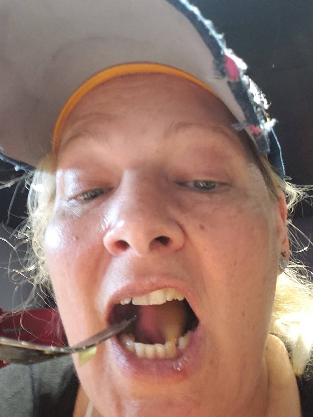 Las Palmas Bar & Grill | restaurant | 321 2nd St E, Ottumwa, IA 52501, USA | 6416821902 OR +1 641-682-1902