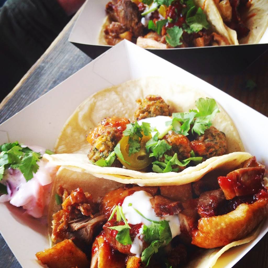 Muy Loco Tacos | restaurant | Unit 3 - Moseley Acres Farm, 1111 Eagles Nest Dr, Beulah, MI 49617, USA | 2313135657 OR +1 231-313-5657