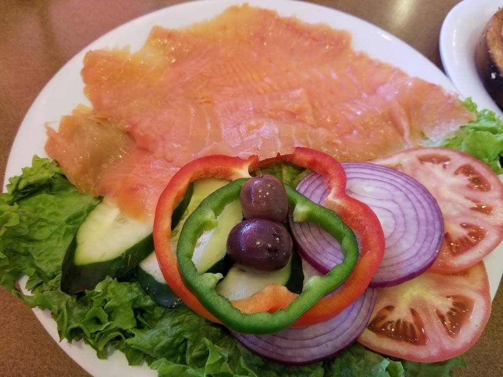 Roasters N Toasters | bakery | 18515 NE 18th Ave, Miami, FL 33179, USA | 3058303354 OR +1 305-830-3354