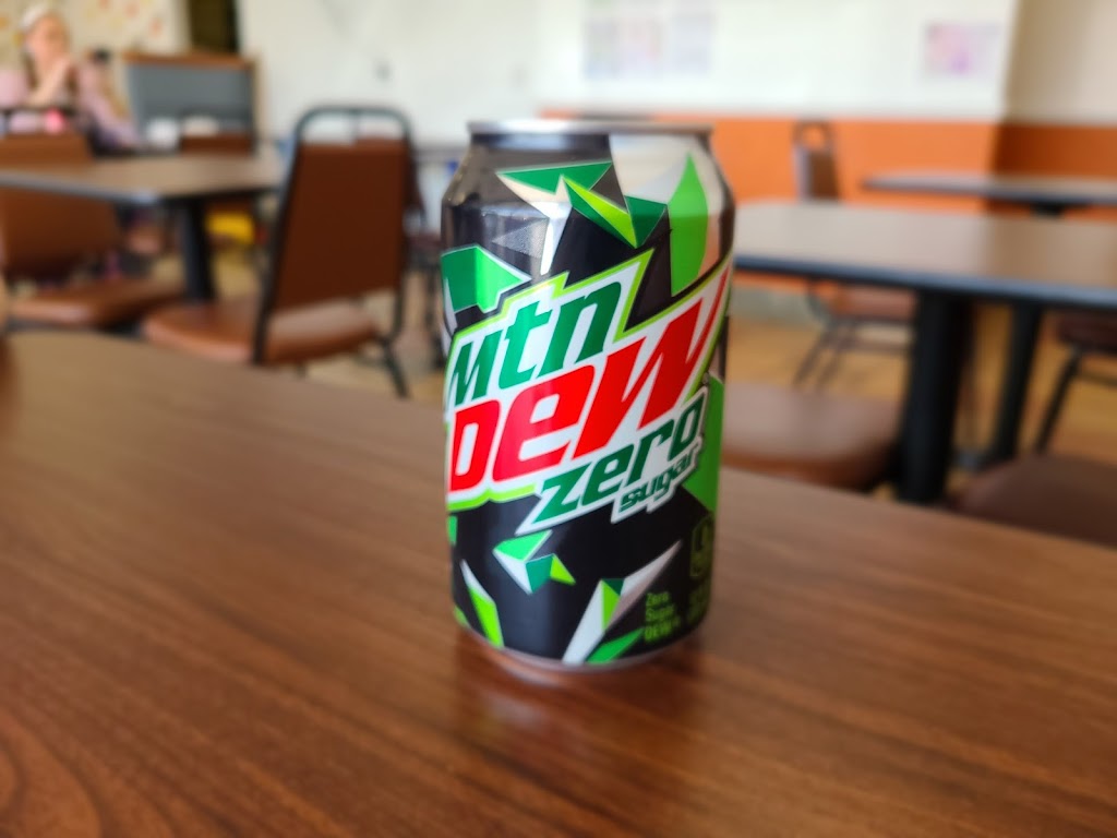 Hole in the Wall | restaurant | 432 Main St W #1, Mt Carmel, TN 37645, USA | 4232517308 OR +1 423-251-7308