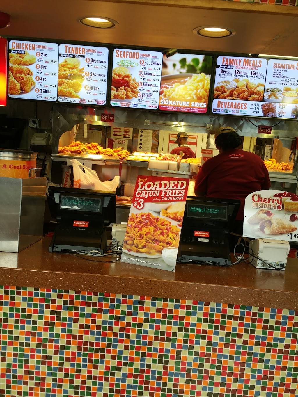 Popeyes Louisiana Kitchen | restaurant | 7507 Atlantic Blvd, Jacksonville, FL 32211, USA | 9047211036 OR +1 904-721-1036