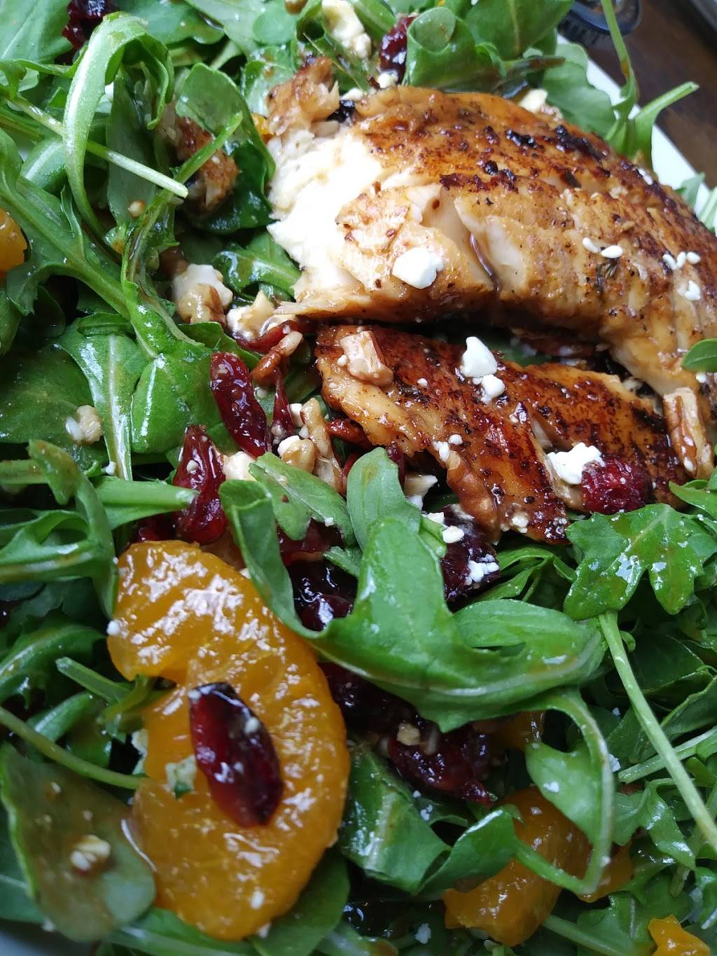 Universal Joint | restaurant | 300 E Stone Ave, Greenville, SC 29609, USA | 8642524055 OR +1 864-252-4055