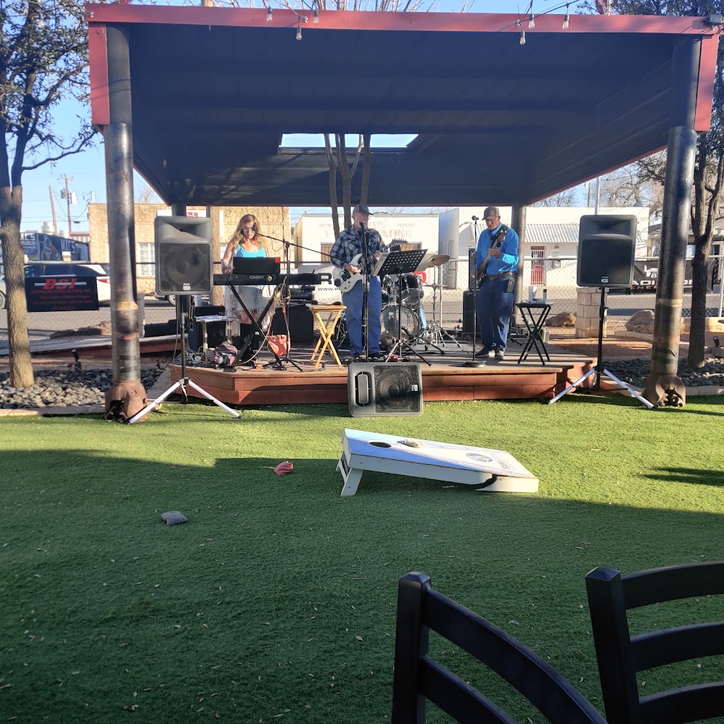 Mac’s Bar-B-Q | restaurant | 2400 W Indiana Ave, Midland, TX 79701, USA | 4322475654 OR +1 432-247-5654