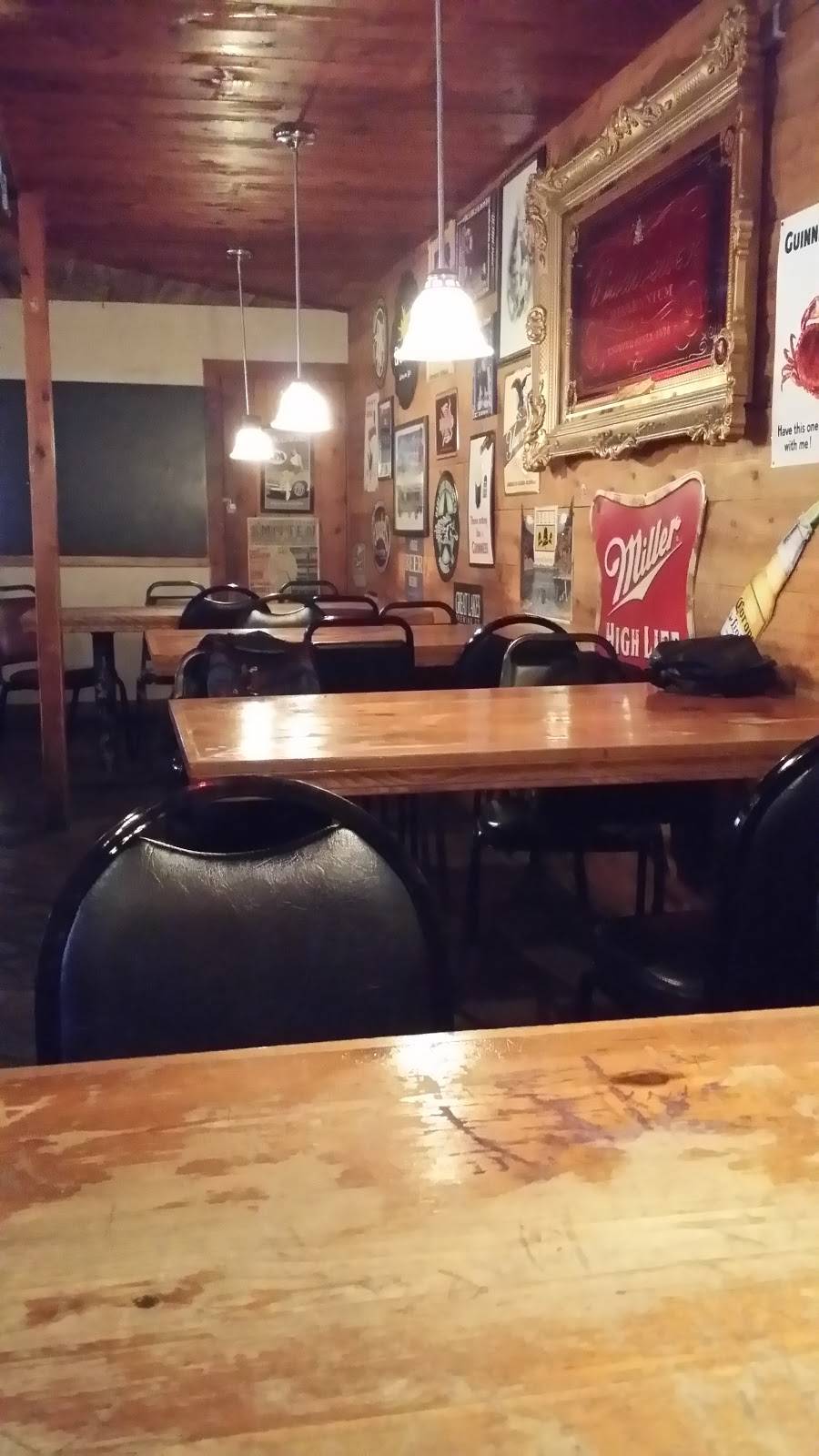 Space Kat | restaurant | 219 W Federal St, Youngstown, OH 44503, USA | 3307469722 OR +1 330-746-9722