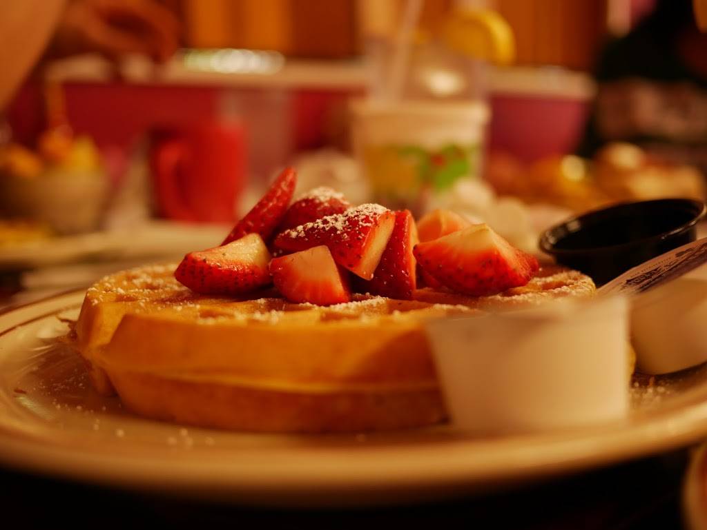 Waffle Shop Country Cooking | restaurant | 2400 Coffee Rd #A, Modesto, CA 95355, USA | 2095718188 OR +1 209-571-8188